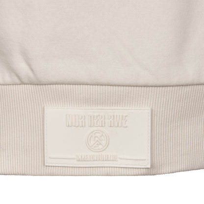 Nahaufnahme Ton-in-Ton Gummi Patch; rechteckig, mit "NUR DER RWE", Logo und "Immer und Überall" Prägung