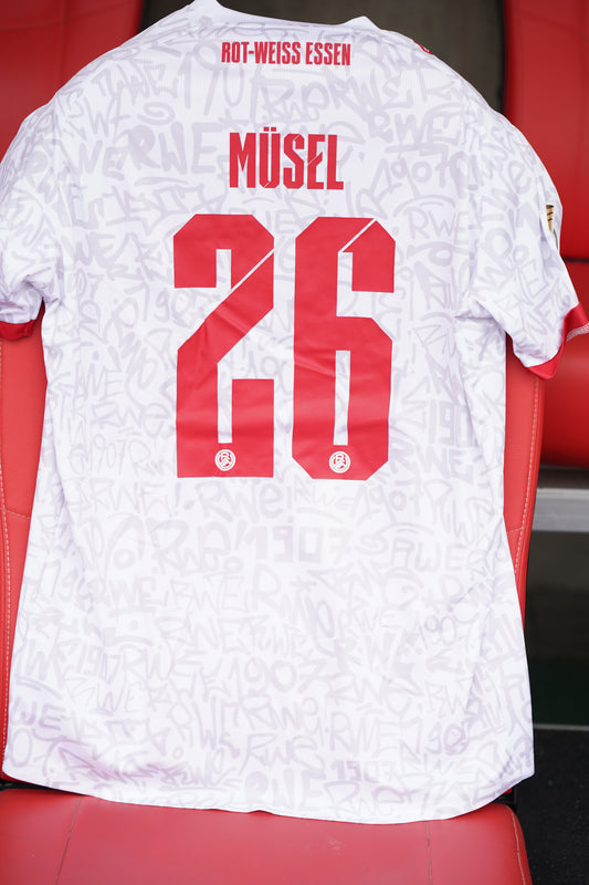 DFB-Pokal-Trikot | vs. BVB 25/26 | #26 Müsel - signiert