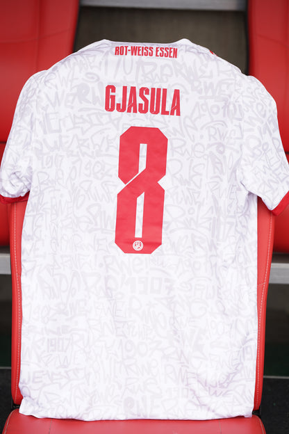 DFB-Pokal-Trikot | vs. BVB 25/26 | #8 Gjasula - signiert